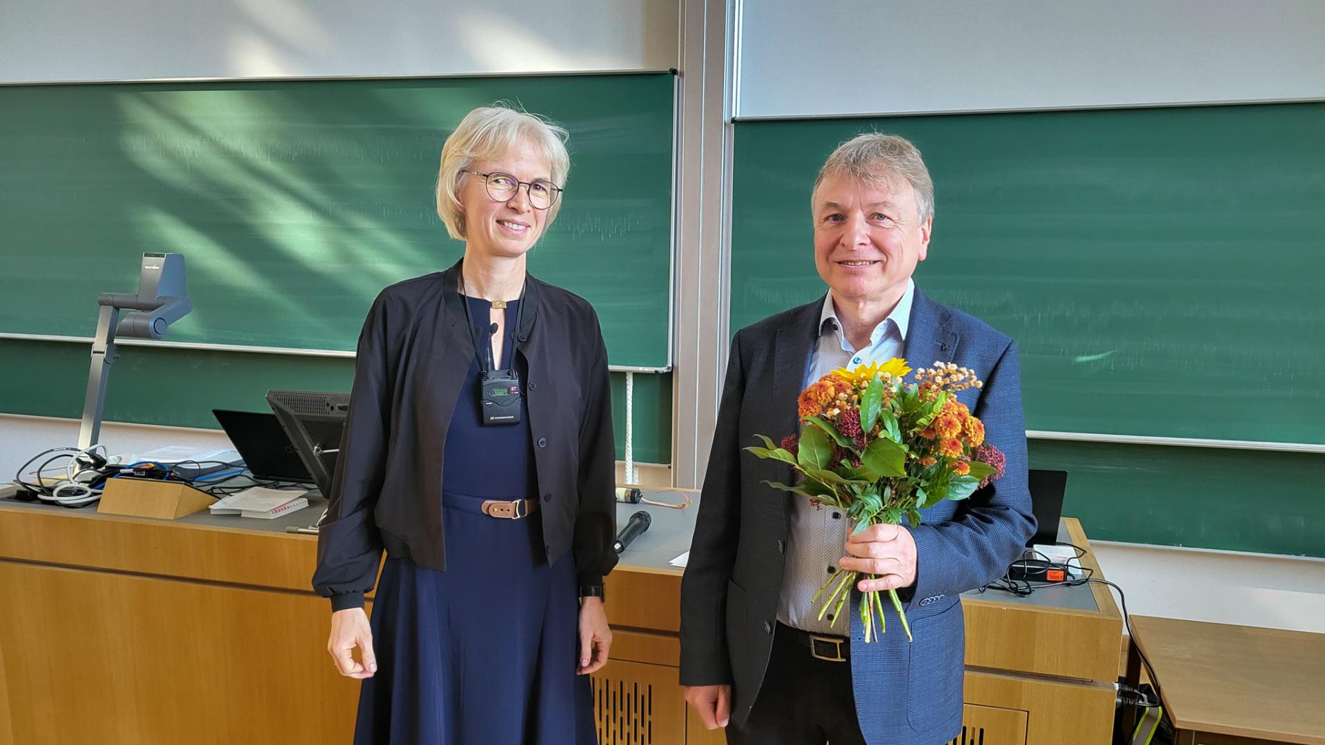 Verabschiedung durch die Dekanin, Prof. Regine Gerike